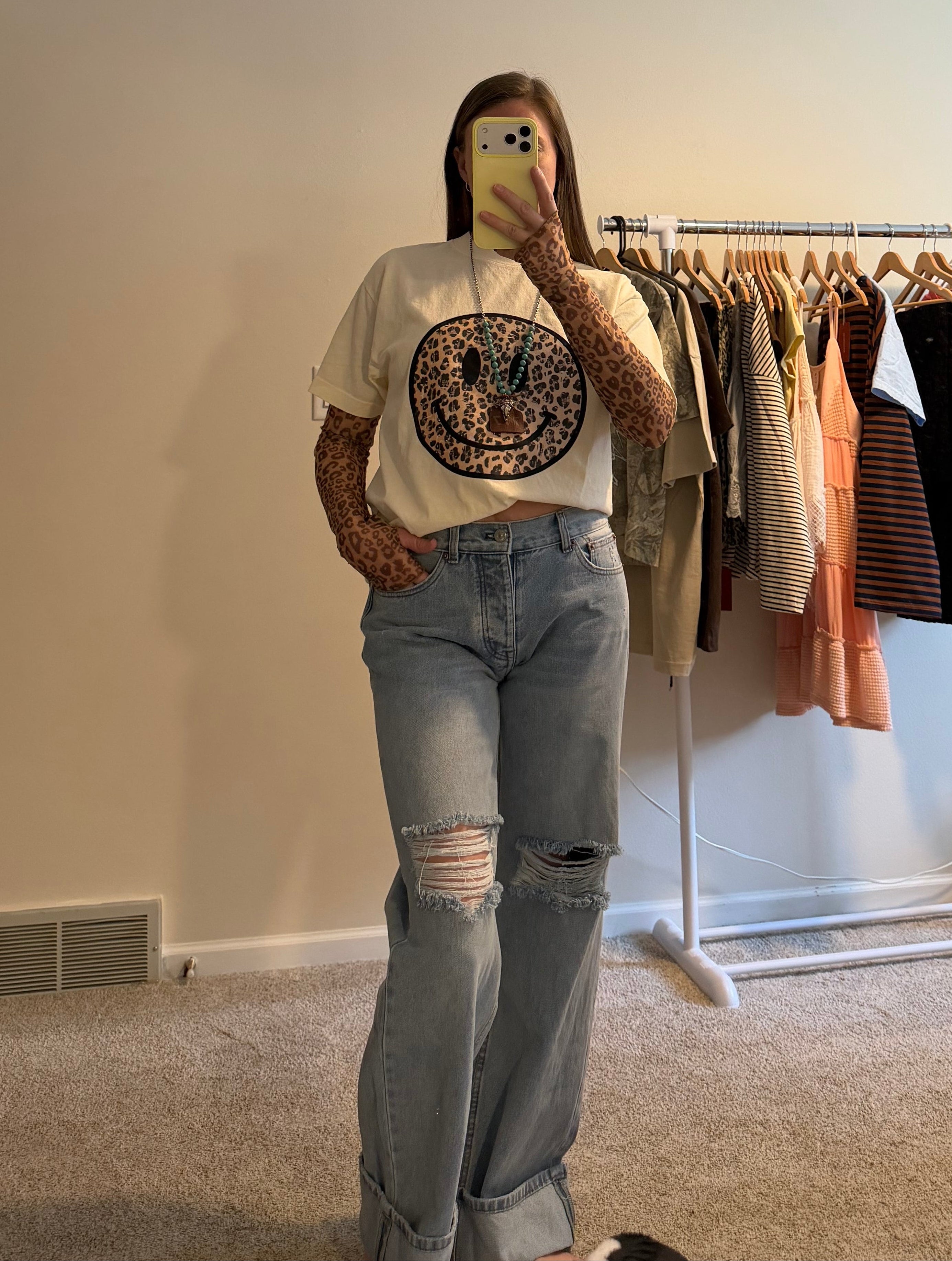"Cheetah Smiley" Vintage-Wash Graphic Tee