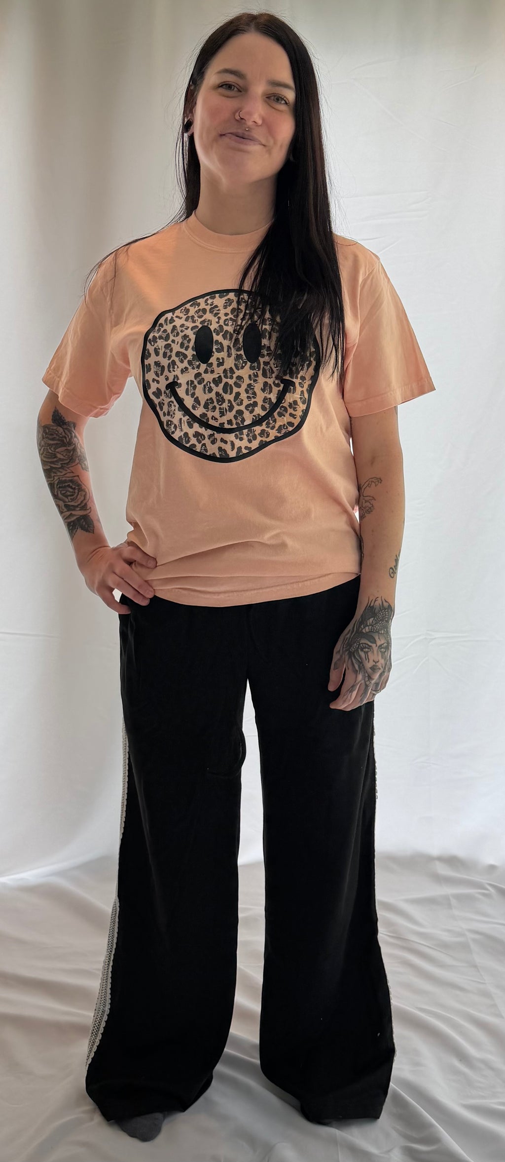 "Cheetah Smiley" Vintage-Wash Graphic Tee