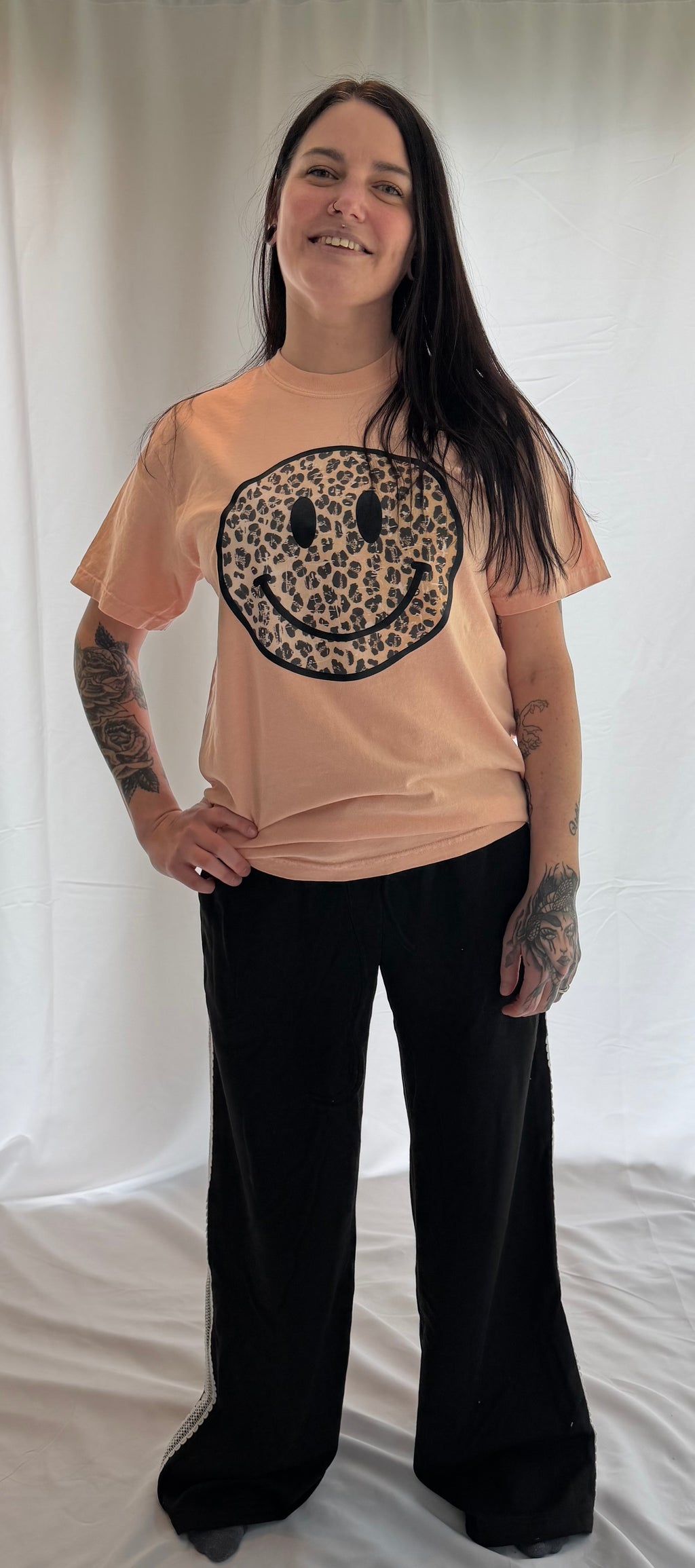 "Cheetah Smiley" Vintage-Wash Graphic Tee