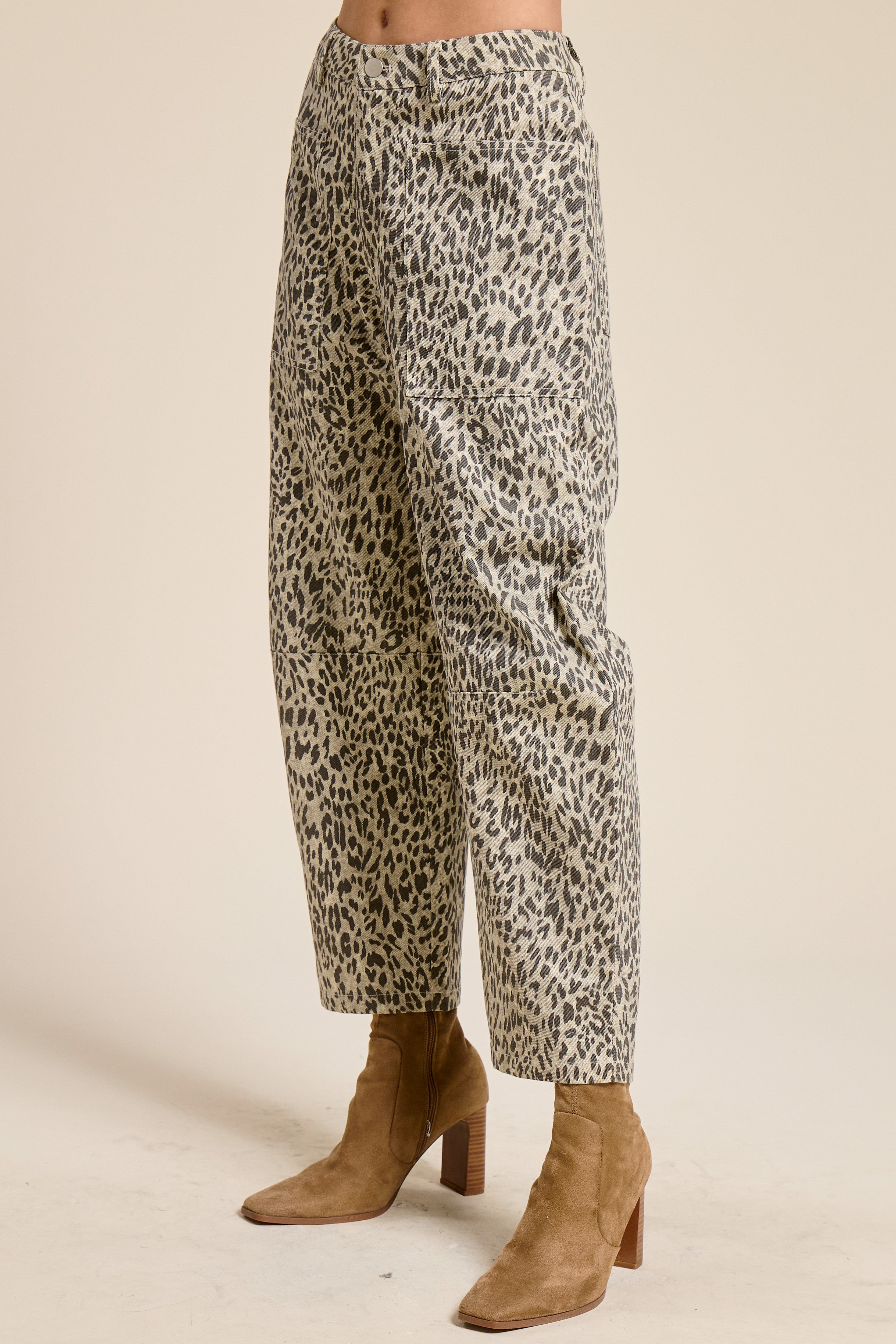 Leopard Print Low-Rise Barrel-Leg Denim