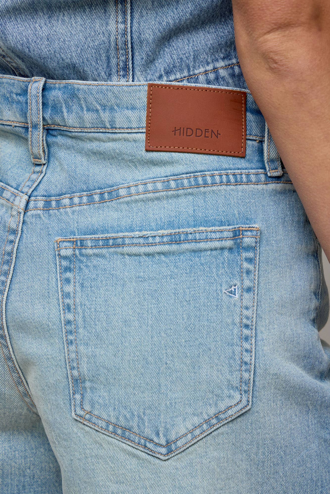 Hidden Jeans Vintage Blue A-Line Denim Shorts